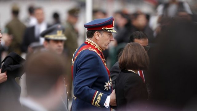 Por segundo día declara como inculpado ex comandante en jefe del Ejército