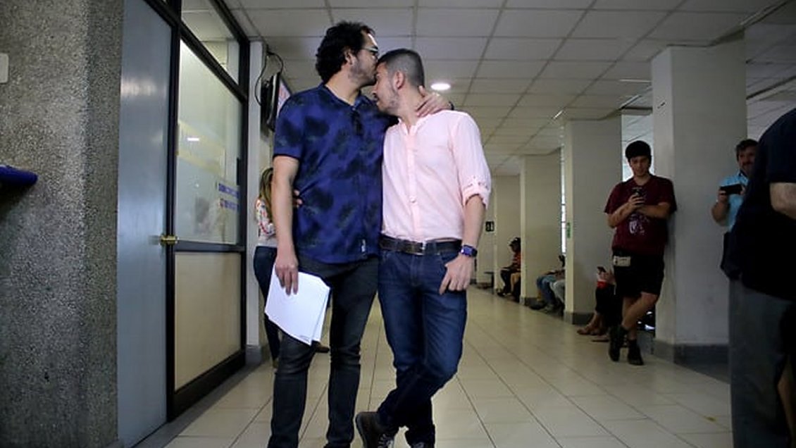 Suprema declaró admisible recurso de pareja homosexual por matrimonio igualitario