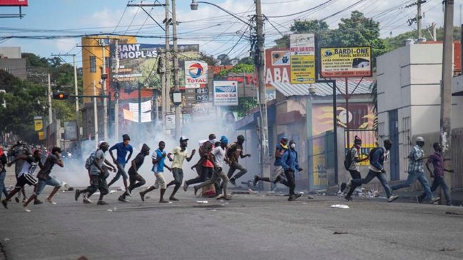 Las protestas violentas en Haití, desde la mirada de los haitianos que viven en Chile