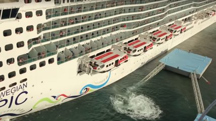   Crucero chocó cuando llegaba a muelle del Viejo San Juan en Puerto Rico 