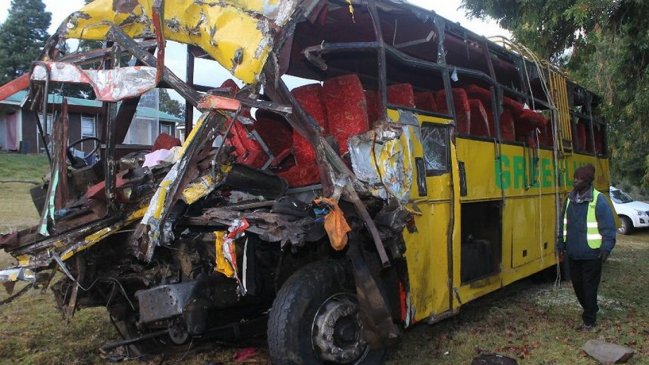  Kenia: Accidente dejó 9 muertos y 70 heridos  