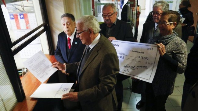 Pensionados reclamaron injusticia en la entrega de pensiones a viudas