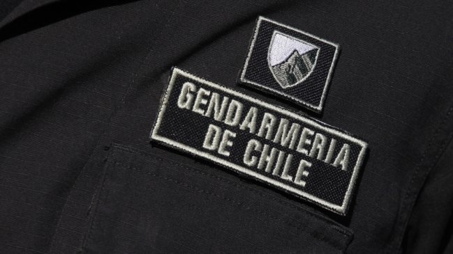 Funcionarios de Gendarmería serán capacitados como monitores de salud mental