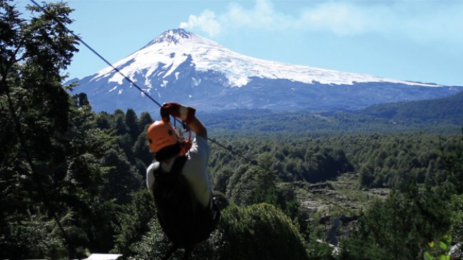 Fuera de riesgo vital continúa internado deportista que cayó haciendo canopy