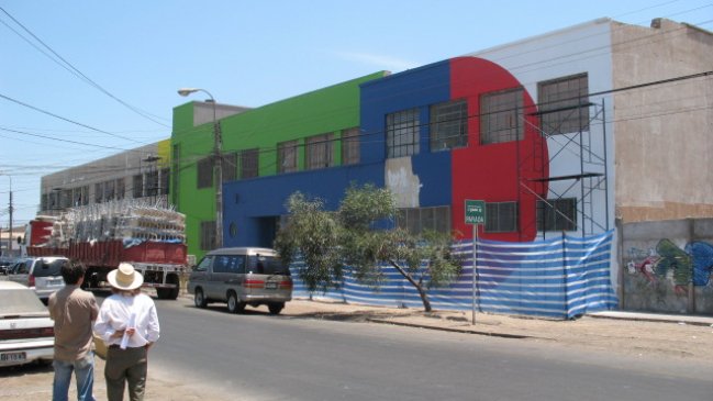 Tres colegios pueden retrasar ingreso a clases tras lluvias en Iquique