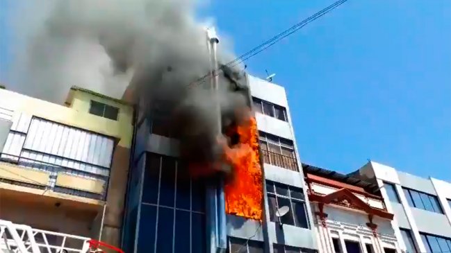 Incendio en centro de Antofagasta dejó 27 personas damnificadas