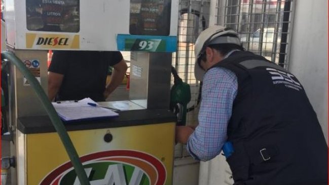 Clausuran surtidor de combustible por fuga que afectó a vivienda vecina en Chillán