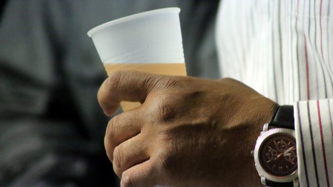 India: 155 personas murieron por consumir alcohol adulterado