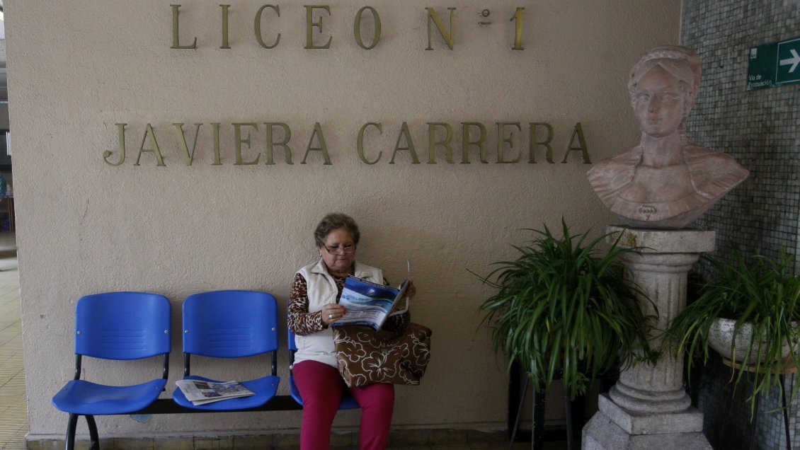 Municipio rechazó que adolescente transexual continúe sus estudios en liceo de mujeres