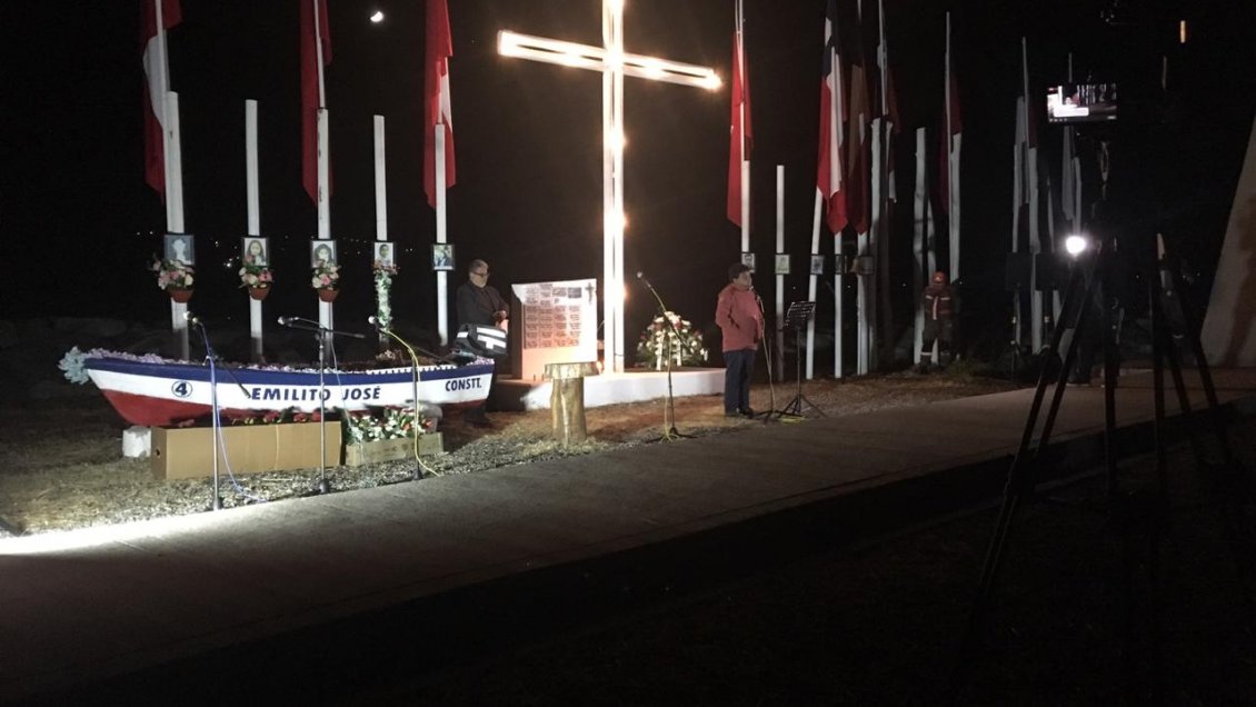 Con misas en Cerro O’Higgins e Isla Orrego conmemoraron el 27-F en Constitución