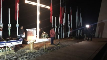  Conmemoración del 27-F en Constitución  