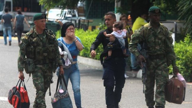 Gobierno venezolano degradó y expulsó a un centenar de militares desertores