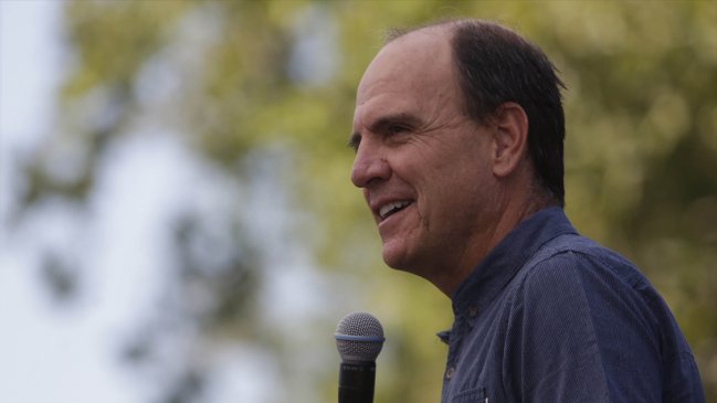 Ministro Monckeberg dice que no hay razón para cambio de gabinete: 