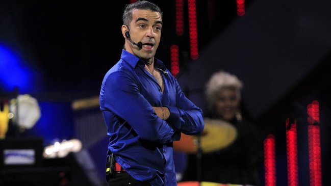 Felipe Avello rendido ante Jorge Alís: 