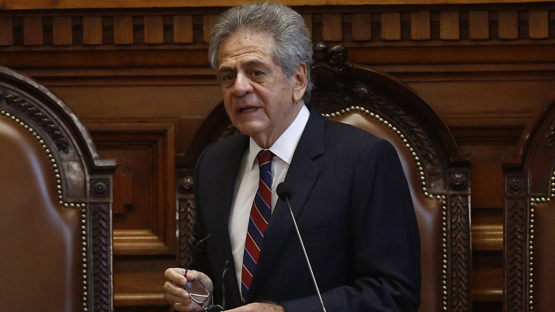 Presidente de la Corte Suprema cuestionó potestad del Tribunal Constitucional