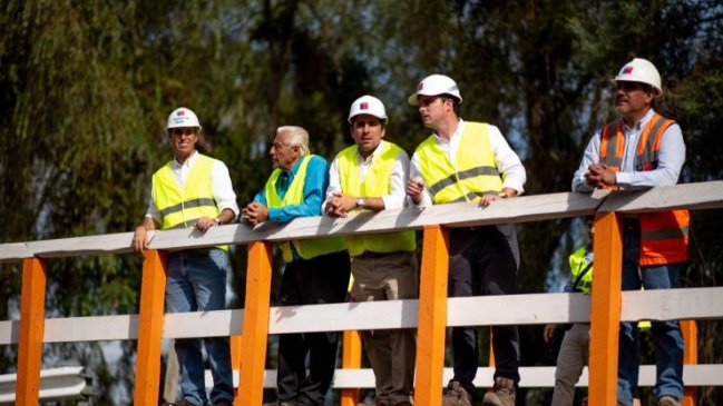 Ñuble: Instalan primer puente mecano de la región en sector rural de San Carlos