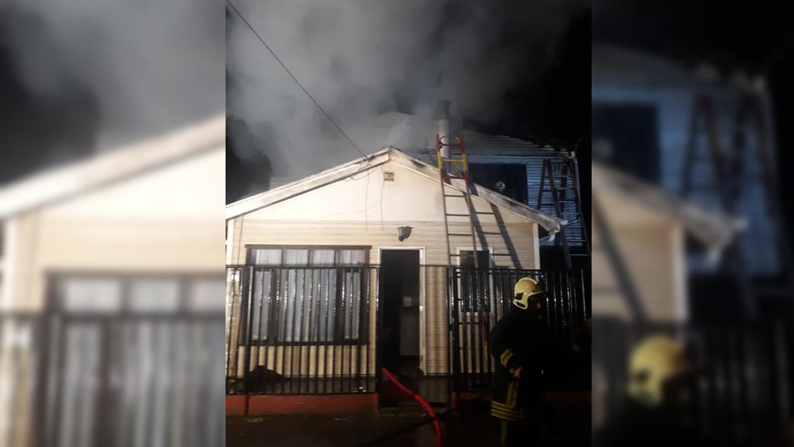 Incendio en Puerto Montt dejó a una mujer con quemaduras