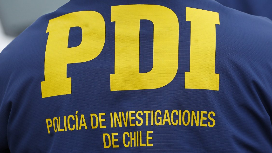 PDI detuvo a tres personas por asaltar y prender fuego a una mujer
