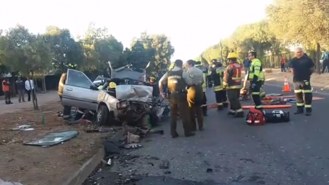 Maule: Un fallecido tras colisión frontal en Talca