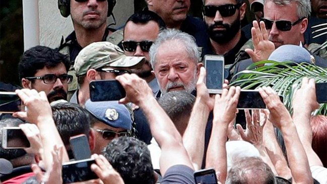 Lula asegura que demostrará su inocencia para honrar a su nieto muerto