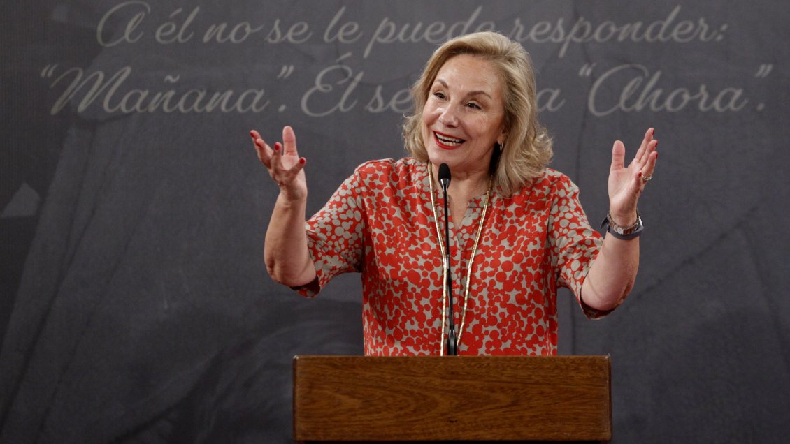 Cecilia Morel encabezará 