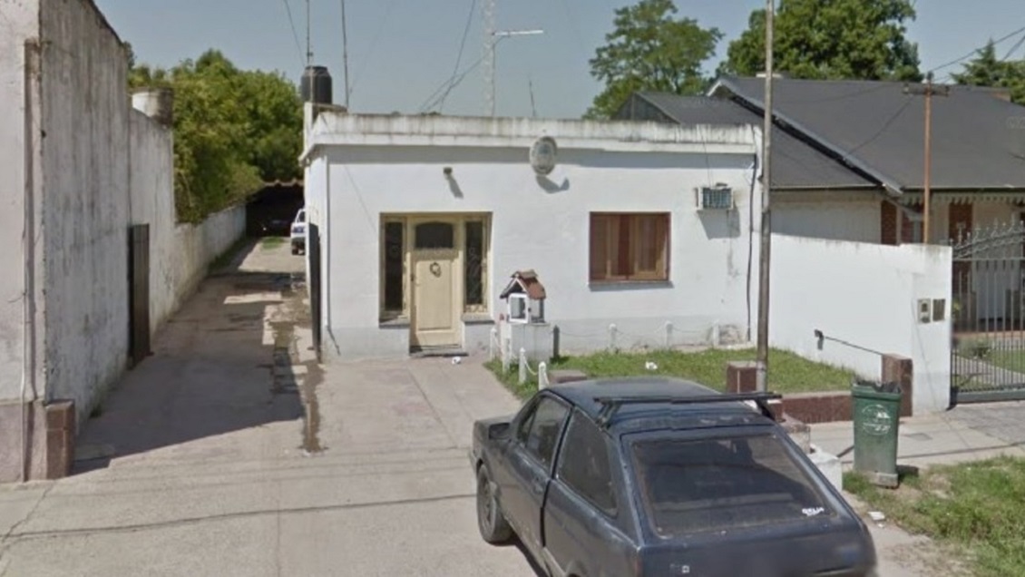 Niña de cuatro años murió tras ser golpeada y violada: Vecinos destruyeron casa de la mamá