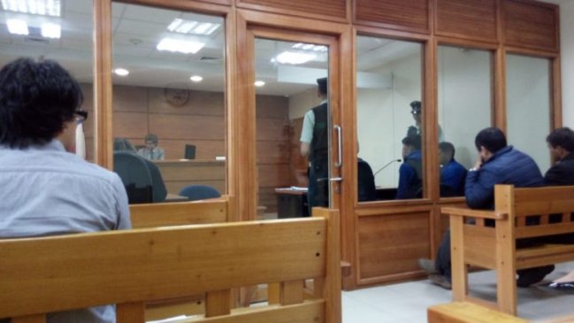 Prisión para dos jóvenes acusados de intentar robar en un domicilio y golpear al propietario