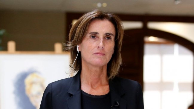 Ministra Cubillos pidió investigar posible uso de bots para defender 