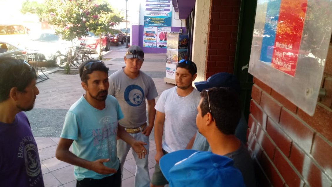 Trabajadores exigen restitución de despedidos en obras de nueva cárcel de Talca