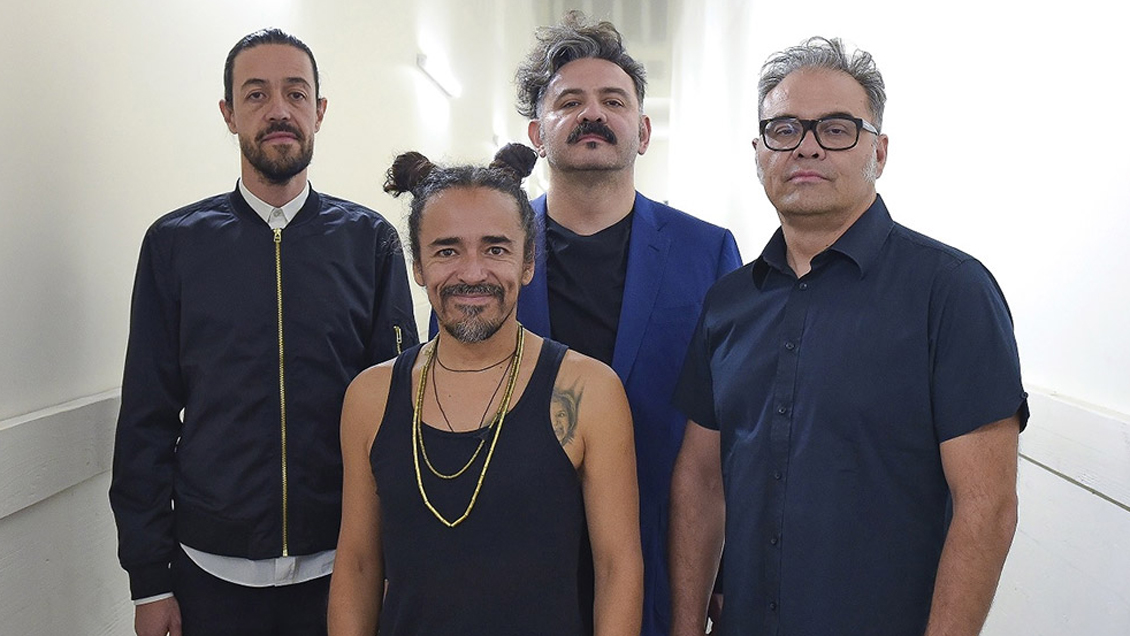 Café Tacvba hace historia y va por su segundo MTV Unplugged