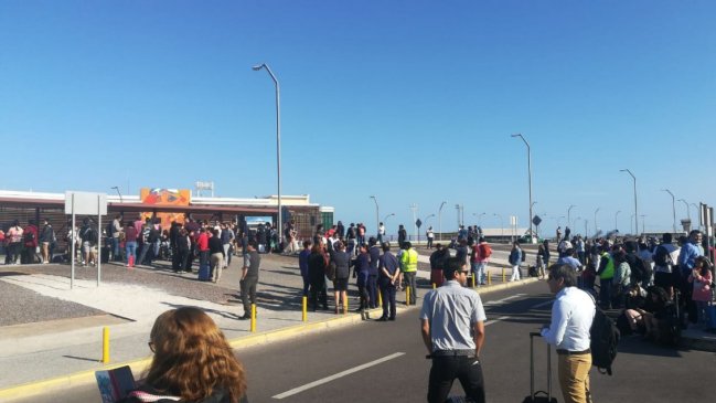 Bolso sospechoso obligó a evacuar el aeropuerto de Iquique