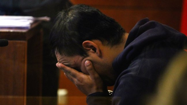 Diputados aprueban inhabilidad perpetua de pedófilos para trabajar con menores