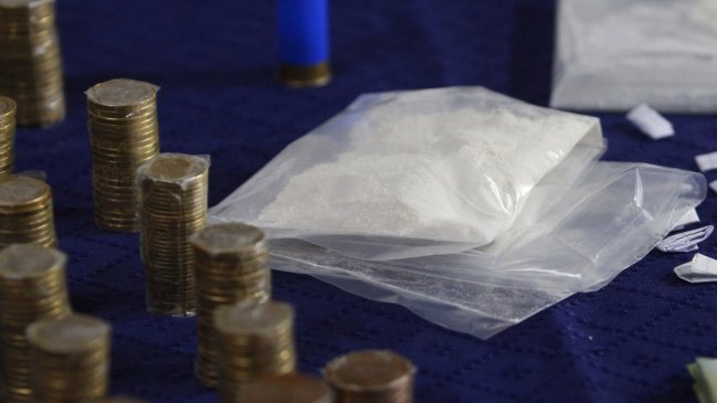 Condenan a cinco años de cárcel a madre que usaba a su hija para vender droga en Quintero