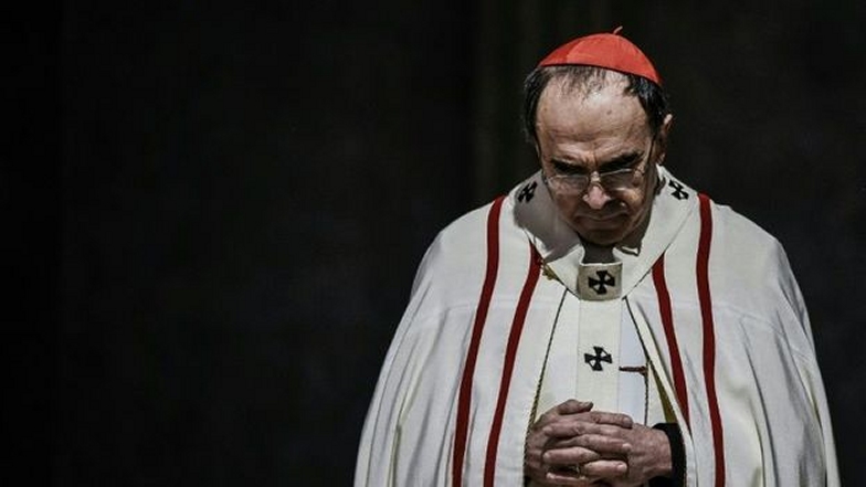 Cardenal francés fue condenado por encubrir abusos de un sacerdote