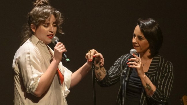 Jani Dueñas volvió a los escenarios tras su bullado paso por Viña