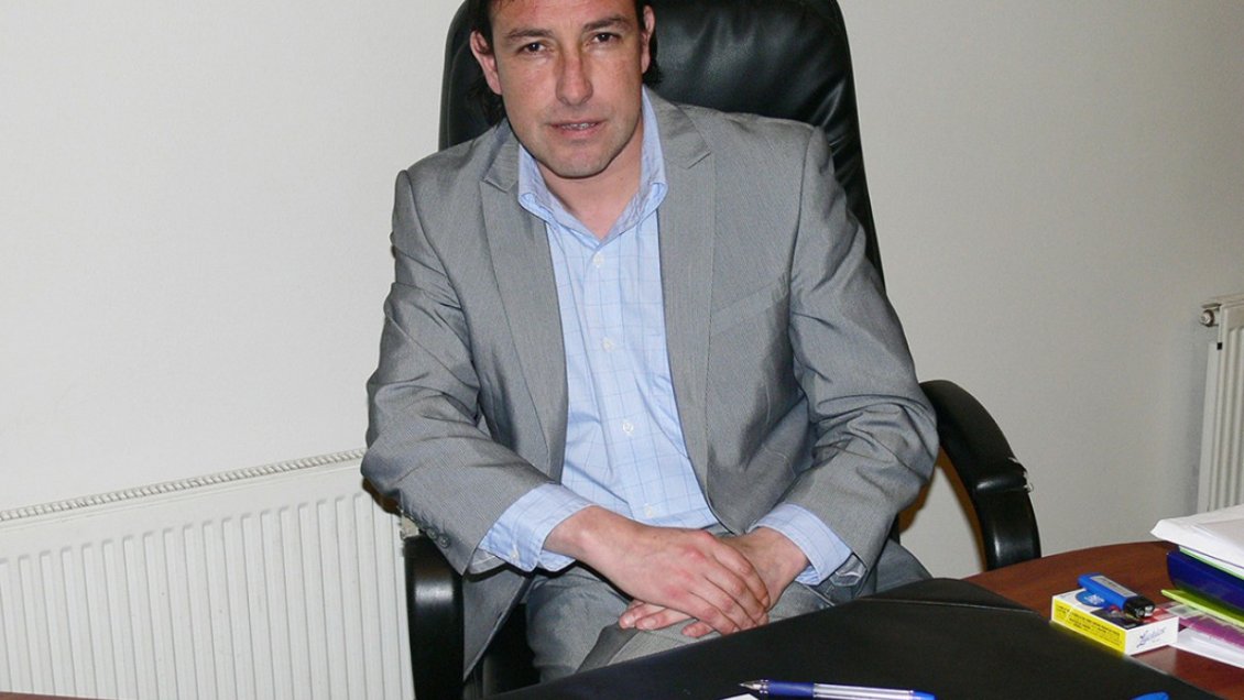 Formalizan por fraude al fisco a ex alcalde de Puerto Varas tras cuestionado viaje a Bariloche