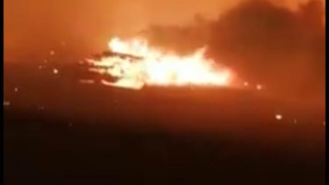 Ataque incendiario dejó dos máquinas forestales quemadas y dos heridos cerca de Temuco