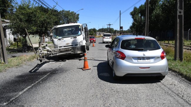 Camión bacheador de Valdivia tapará hoyos en barrios Collico y Las Ánimas