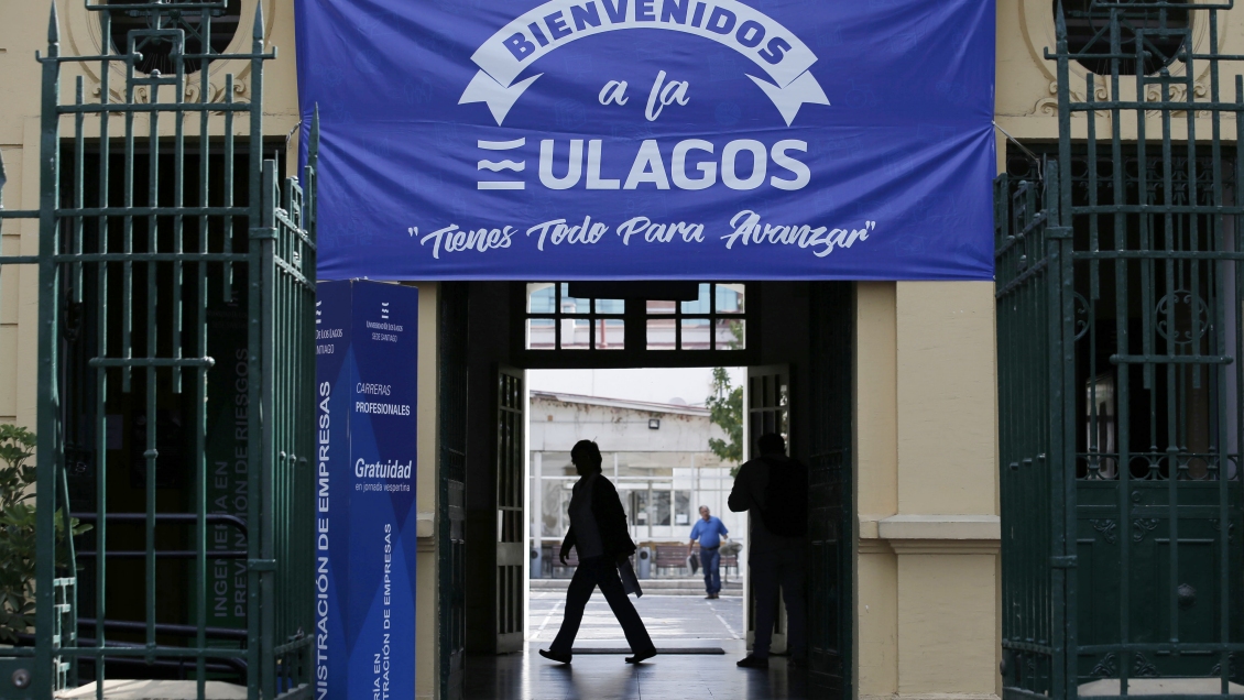 Rector pidió corregir tiempos para evitar que estudiantes pierdan gratuidad