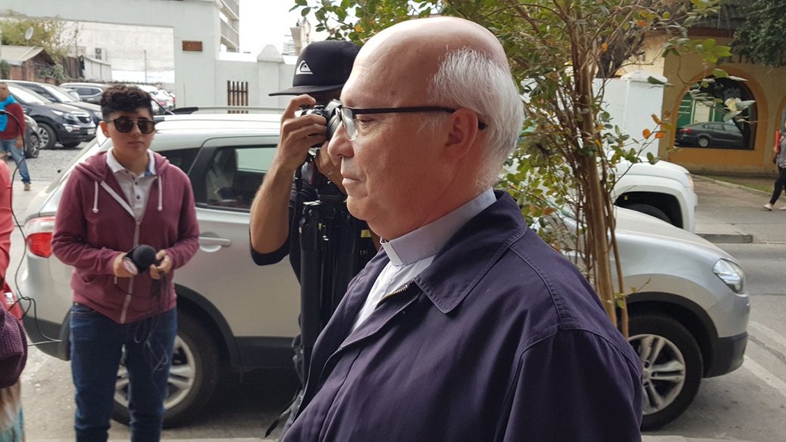 Denunciante funó a obispo Fernando Ramos en Fiscalía de O'Higgins