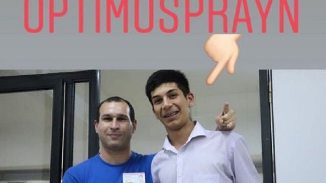 Habló joven cuyo nombre es Optimosprayn: 