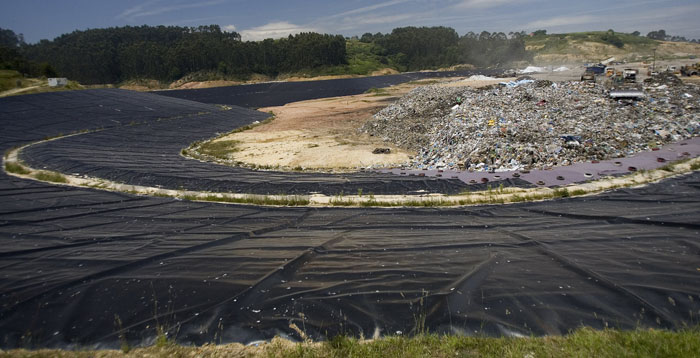 Inician sumario contra empresa a cargo de vertedero de residuos industriales en Chillán Viejo