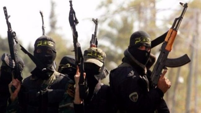 Ante su inminente derrota, ISIS contraatacó y recuperó posiciones en su último enclave en Siria