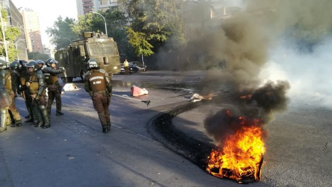 Funcionarios de la ex Posta Central protestaron por falta de personal