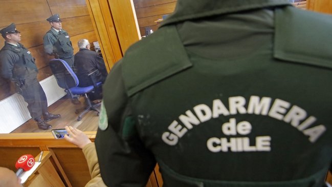 Declaran culpable a carabinero por incidente en que falleció hombre que bebía alcohol en la calle