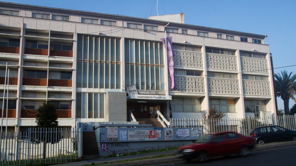 La UPLA regresa a clases: Carabineros desalojó toma que duró una semana