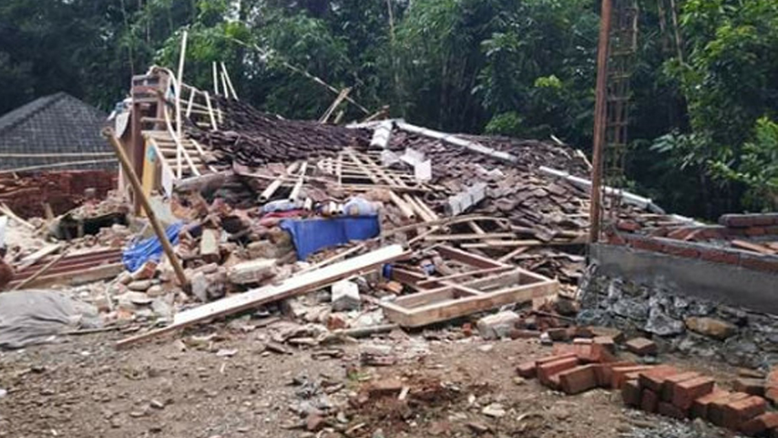 Indonesia: Sismo 5,5 deja al menos dos muertos y 44 heridos