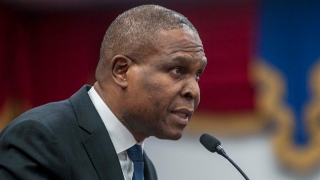  Aprueban moción de censura contra primer ministro de Haití  