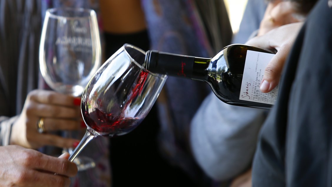 Portugal quiere lanzar al espacio la primera botella de vino