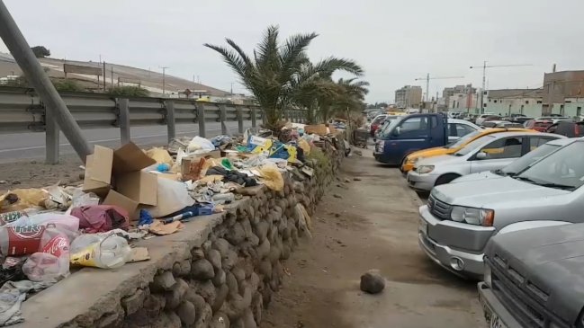 Denuncian proliferación de micro vertederos en los alrededores del Terminal Agropecuario de Arica